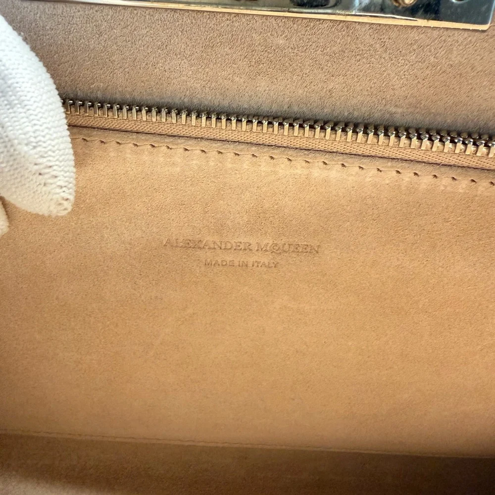 Alexander McQueen Pale Pink Croc-Embossed Knuckle Clutch